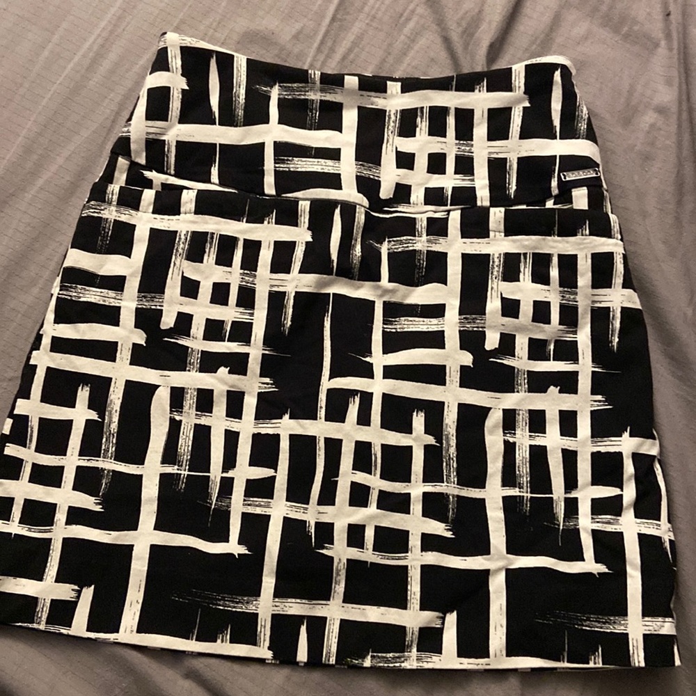 S.C. & CO. Skort! Like new ! Stretchy